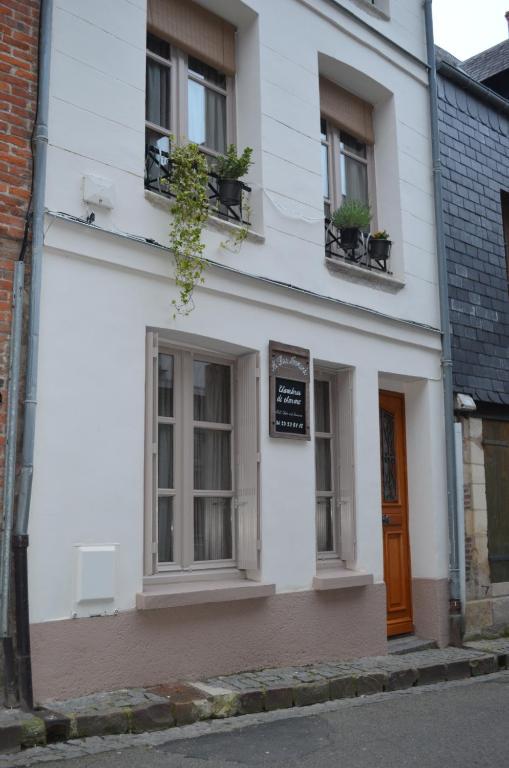 Au Bois Normand Hotel Honfleur Exterior photo